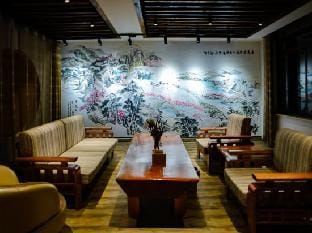 Spring Valley Holiday Hotel Hotel in Zhejiang
