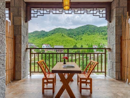 Ziyan Shanju Inn Hotel in Zhejiang