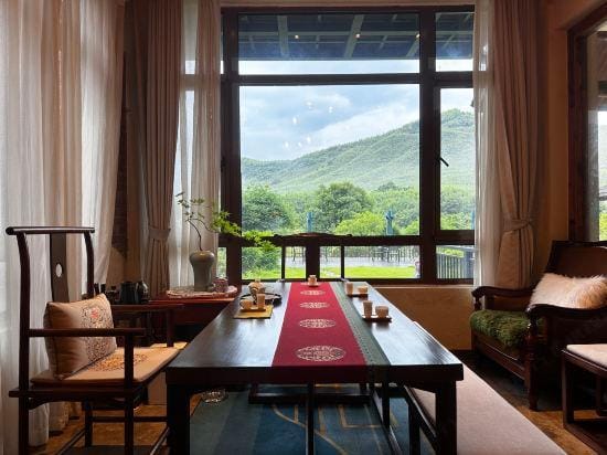 Lizhu Inn Hotel in Hangzhou