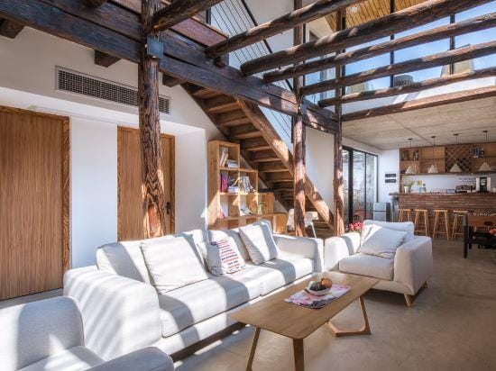 Moganshan Yishan Yishui Designer Homestay Hotel in Zhejiang
