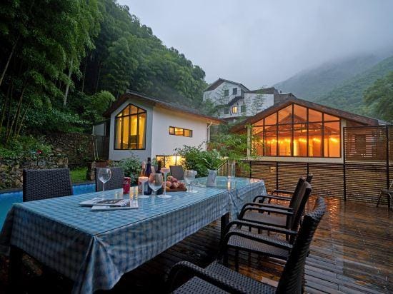 Moganshan Yishan Yishui Designer Homestay Hotel in Zhejiang