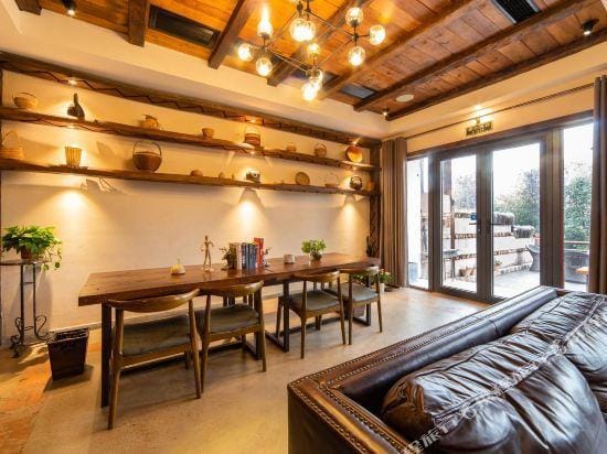 Mohe Guesthouse Hotel in Hangzhou