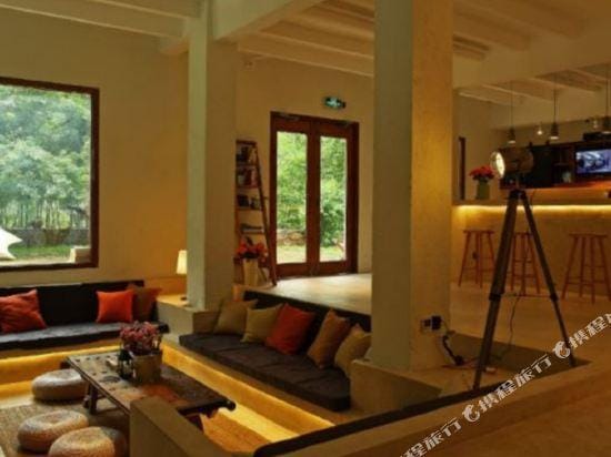 Ringing Heights Hotel in Zhejiang