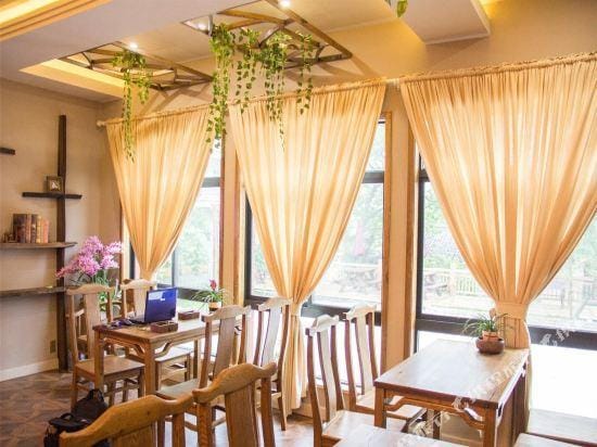 Mojian Yiyu Inn Hotel in Zhejiang