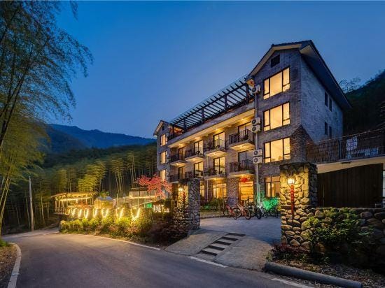 Xianbu Tingxia Villa Hotel in Zhejiang