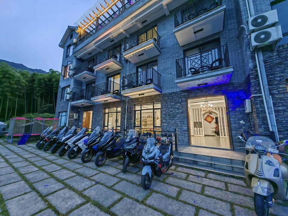 Xianbu Tingxia Villa Hotel in Zhejiang