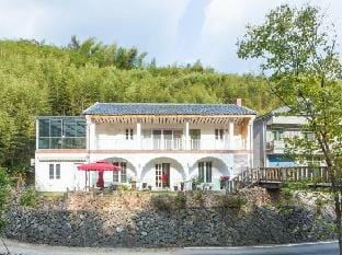 Yunshang Shenchu Homestay Hotel in Zhejiang