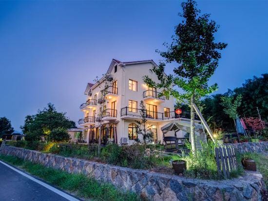 Zhuji Fengqing Hostel Hotel in Zhejiang