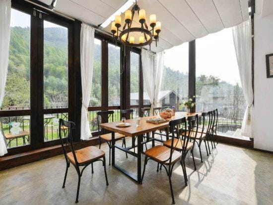 Mount Mogan Lanshe Mountain Villa (Boutique Hostel) Hotel in Zhejiang