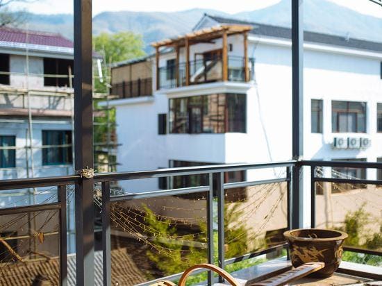 Mogan Mountain Yinongju Hotel in Zhejiang