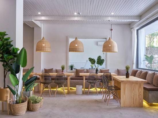 Rest Valley Hotel in Zhejiang