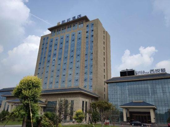 Sunshine Hotel Hotel in China