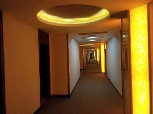 Yizheng Jiuzhou Business Hotel Hotel in Nanjing