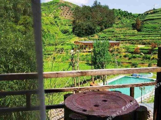The hidden Valley Hotel in Hangzhou
