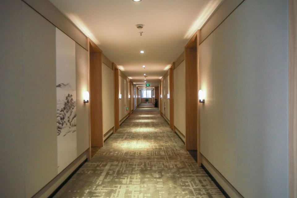 Shengzhou Qinman Hotel (Wuyue Plaza International Convention and Exhibition Center) Hotel in Zhejiang