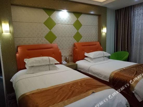 Yuanheng Hotel (Cixi Zhangqi Colorful Plaza) Hotel in Zhejiang