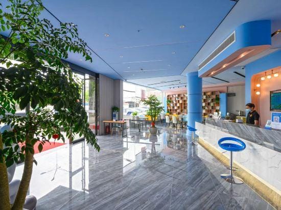 Yisu Hotel (Cixi Kandun Branch) Hotel in Zhejiang