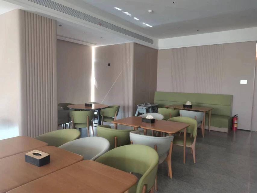 Cixi Holiday Inn Hotel in Zhejiang