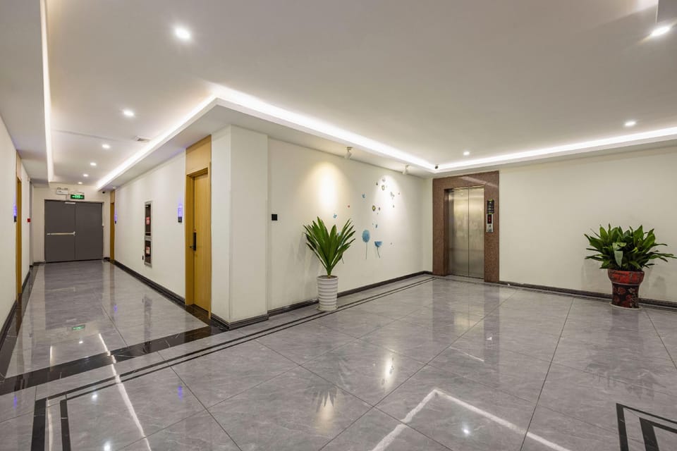 Yisu Qingju Hotel (Hangzhou Bay New Area Store) Hotel in Zhejiang