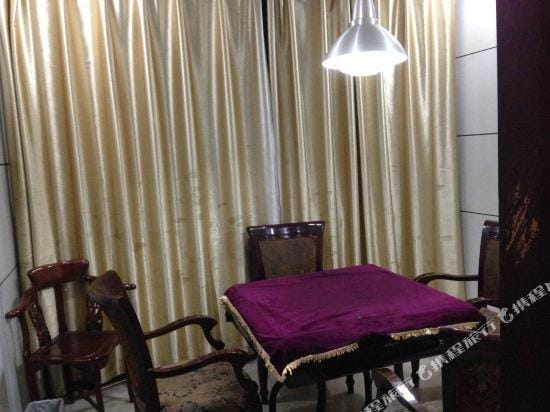 cixishijinnanbinguan Hotel in Zhejiang