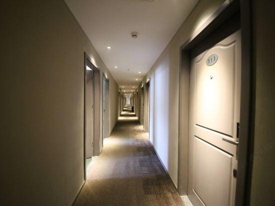 Lirui Hotel (Cixi Yintai City Branch) Hotel in Zhejiang