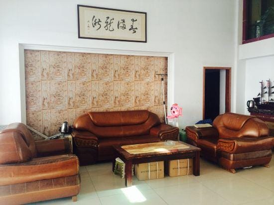 Longqiu Hotel Hotel in Zhejiang