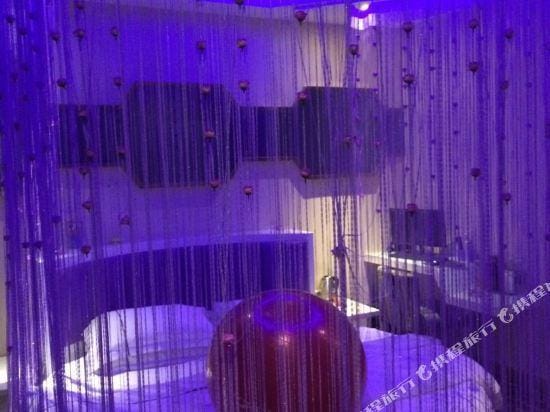 Green Fruit Theme Hotel Hotel in Zhejiang