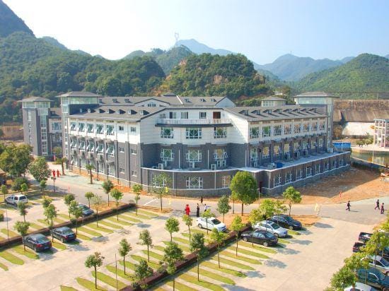 Qinshuiwan Holiday Hotel (Ninghai Wujia Manor) Hotel in Zhejiang