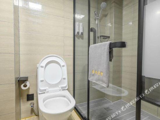 Xinshang Cinema Hotel (Yancheng Zhongnan City University Town Branch) Hotel in Jiangsu