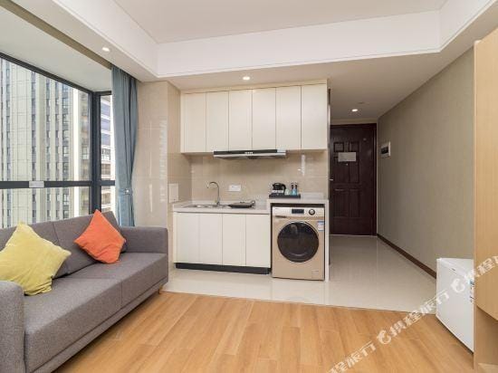 AIWEI Hotel (Changxing Lishi Plaza) Hotel in Suzhou