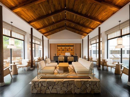 Qianna Guanshan Hot Spring Resort Hotel Hotel in Zhejiang