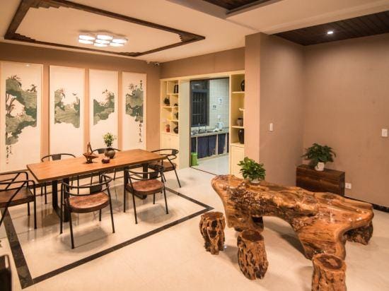 Zhiqiu Guesthouse Hotel in Zhejiang