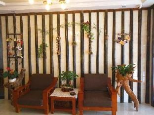 Bamboo and Apricot Garden House Hotel in Zhejiang