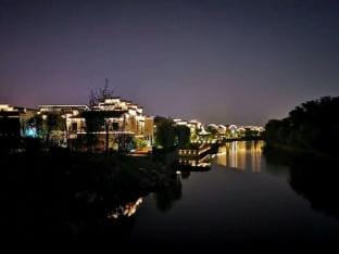 Royal Palace Hotel(Yangtze River Night City Store) Hotel in Nanjing