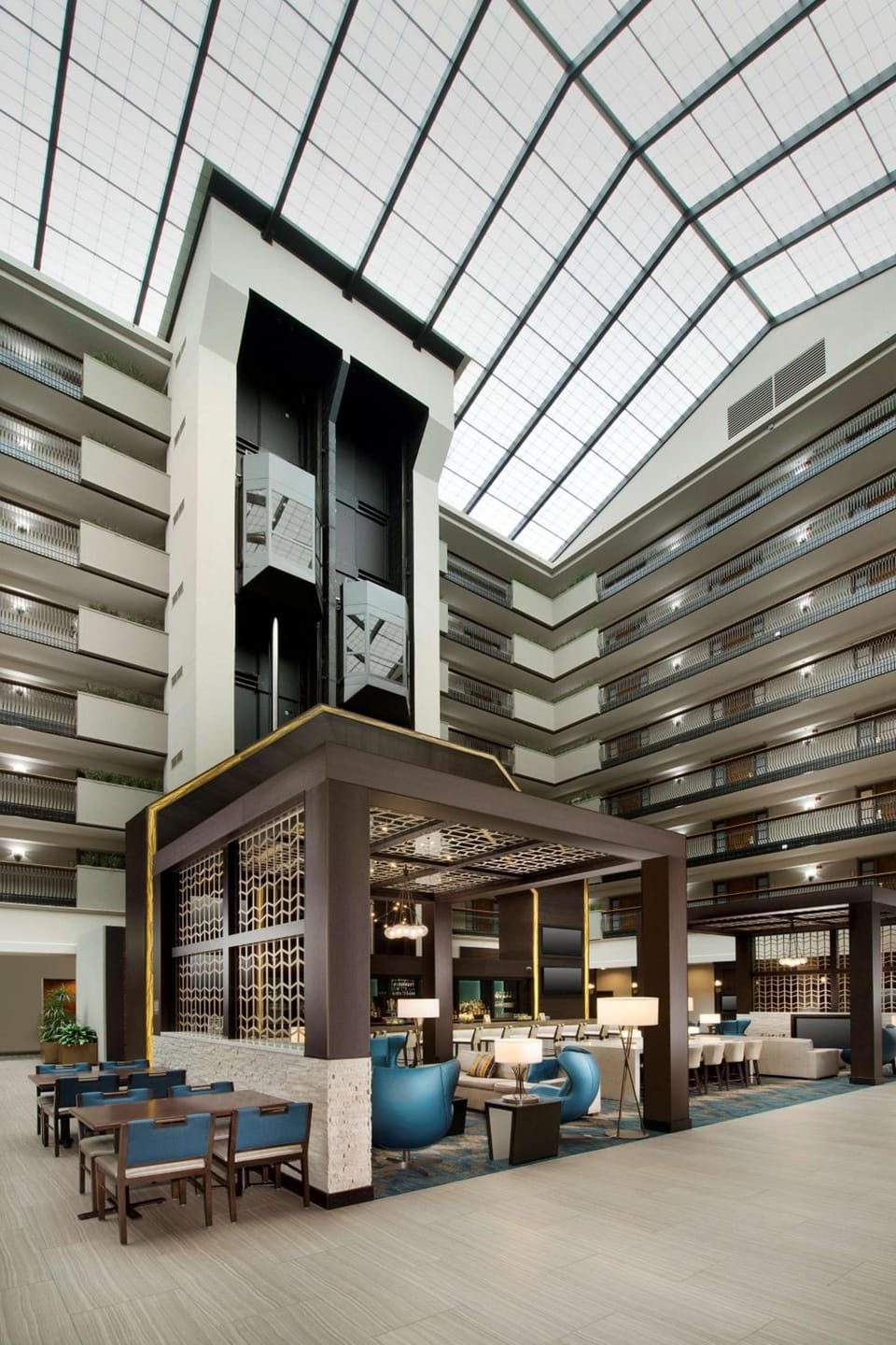 Embassy Suites by Hilton Columbus Hotel in Westerville