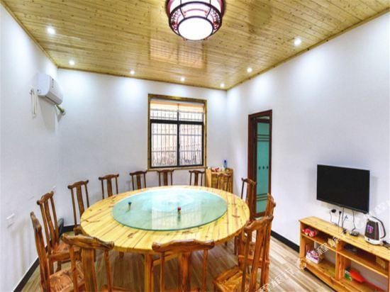 Jixi Jiangnan Xiaoyuan Homestay Hotel in Hangzhou