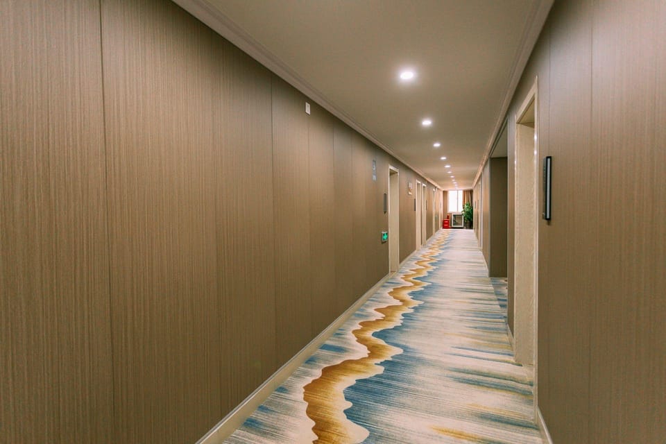 Qing Mu Jiu Dian (Dang Tu Ti Shu Zhong Lu Dian ) Hotel in Nanjing