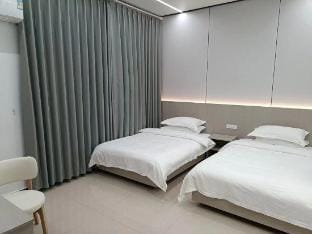 Sanqing Mountain Yueliangwan Inn Hotel in Zhejiang