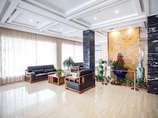 Longyou Junyu Hotel (Longyou Railway Station) Hotel in Zhejiang