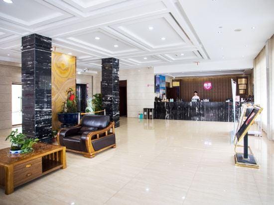 Longyou Junyu Hotel (Longyou Railway Station) Hotel in Zhejiang