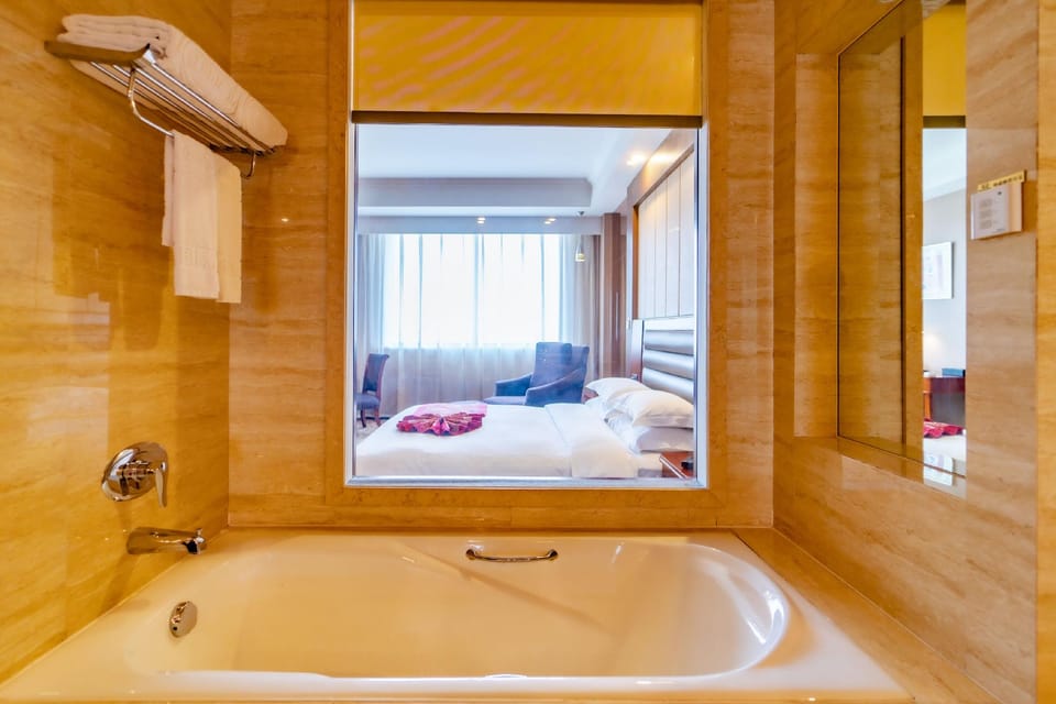 Lihua International Hotel Hotel in Liaoning