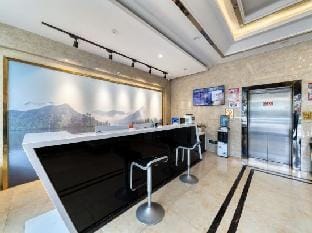 Chuange Jiakeyuan Hotel (Yongkang Great Wall Industrial Zone Wanda Plaza) Hotel in Zhejiang