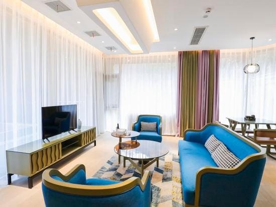 Bird's Nest Hostel Hotel in Zhejiang
