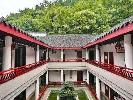 Wuyi Yangchun Shanju Guesthouse Hotel in Zhejiang