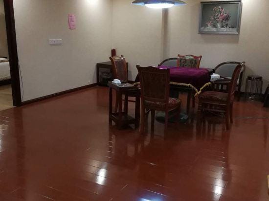 Tongcheng Huazhen Hotel Hotel in Jiangsu