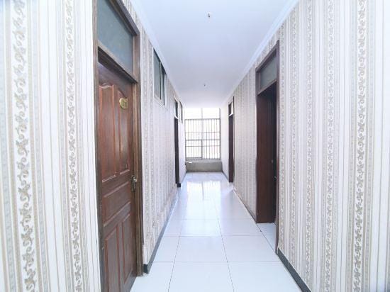 OYO Hongdu Express Homestay (Tengzhou Bus Terminal Jiayu Trade City) Hotel in Jiangsu