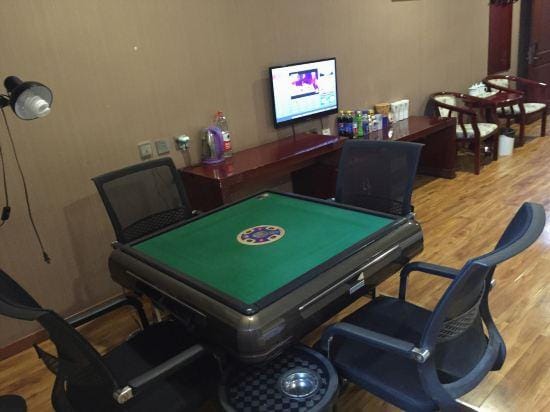 Word Aladdin Hotel (Tengzhou Zhen'ai Mall Railway Station) Hotel in Jiangsu
