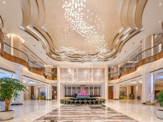 QING SHAN INTERNATIONAL HOTEL Hotel in Jiangsu