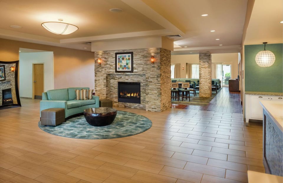 Homewood Suites by Hilton Virginia Beach/Norfolk Airport Hotel in Norfolk