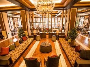 Hengdian World Studios Longjing Weijia Resort Hotel Hotel in Zhejiang